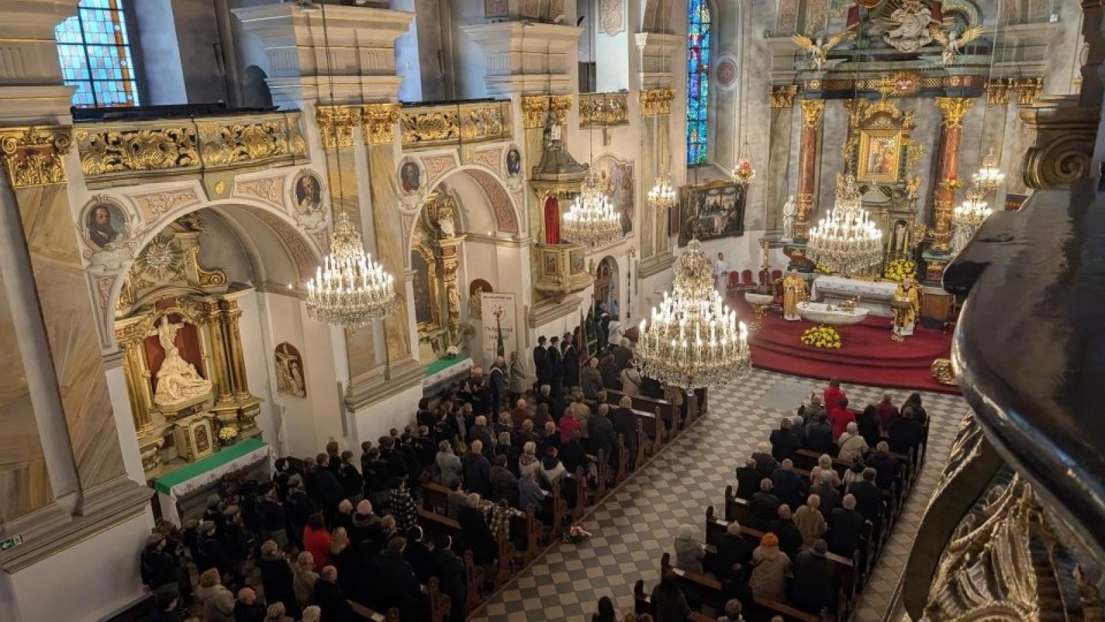 Zdjęcie w galerii na portalu naszwodzislaw.com: Pszów uczcił Narodowe Święto Niepodległości [FOTO] wiadomości z regionu