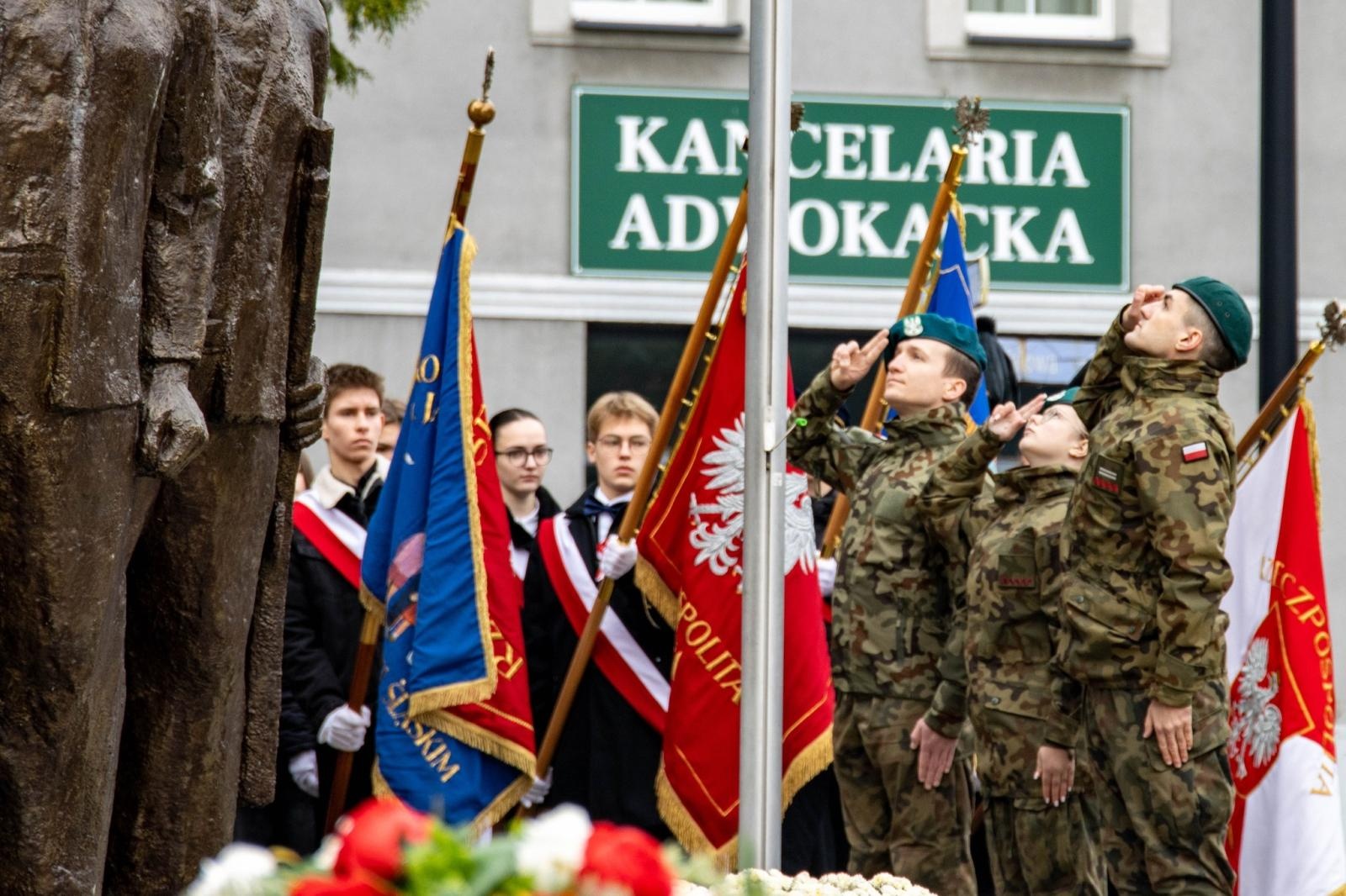 Zdjęcie w galerii na portalu naszwodzislaw.com: Obchody Święta Niepodległości w Wodzisławiu Śląskim [FOTO i WIDEO] wiadomości z regionu