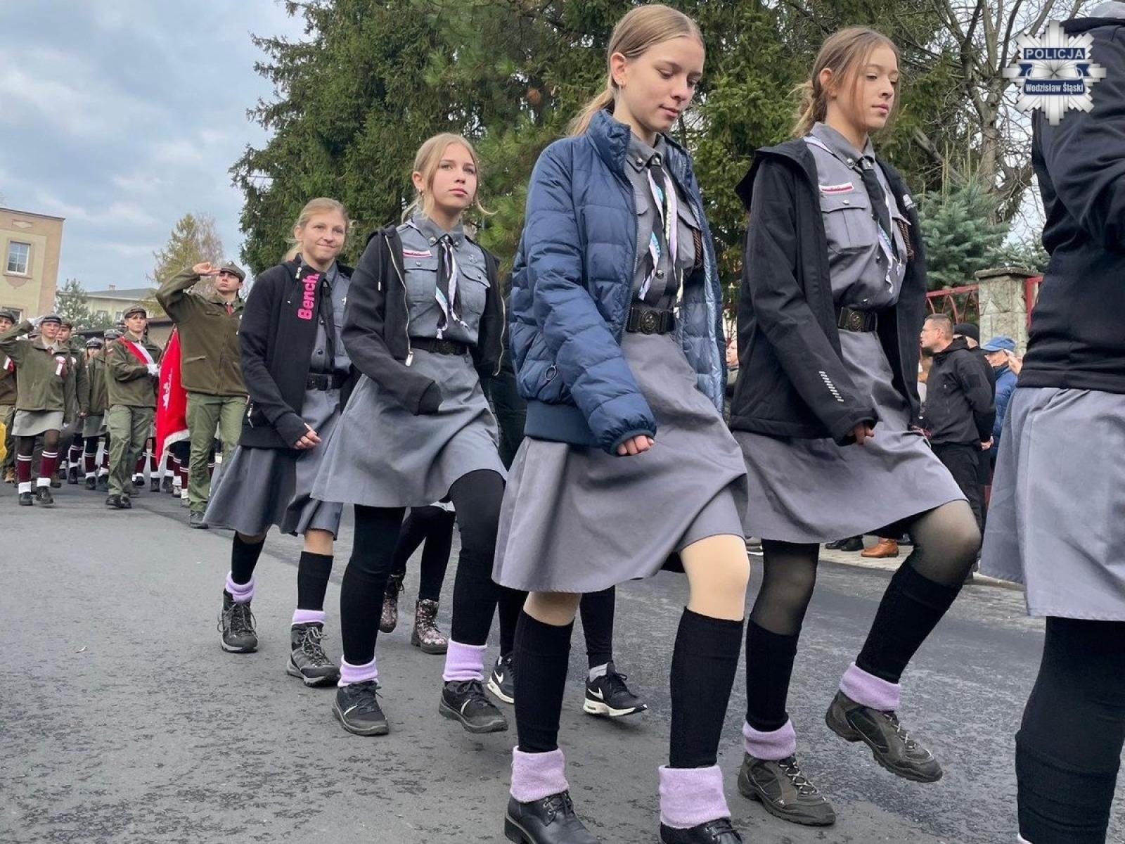 Zdjęcie w galerii na portalu naszwodzislaw.com: Policjanci czuwali nad bezpiecznym przebiegiem uroczystości w Wodzisławiu Ślaskim wiadomości z regionu