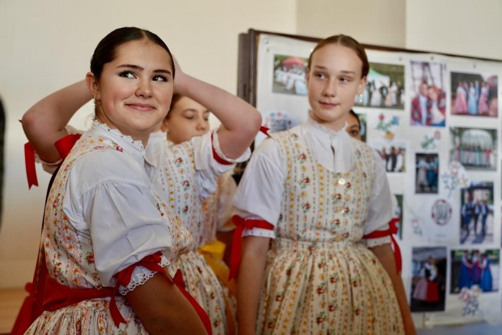 Zdjęcie w galerii na portalu naszwodzislaw.com: Rydułtowskie stowarzyszenia na Festiwalu Stowarzyszeń w Orlovej [FOTO] wiadomości z regionu