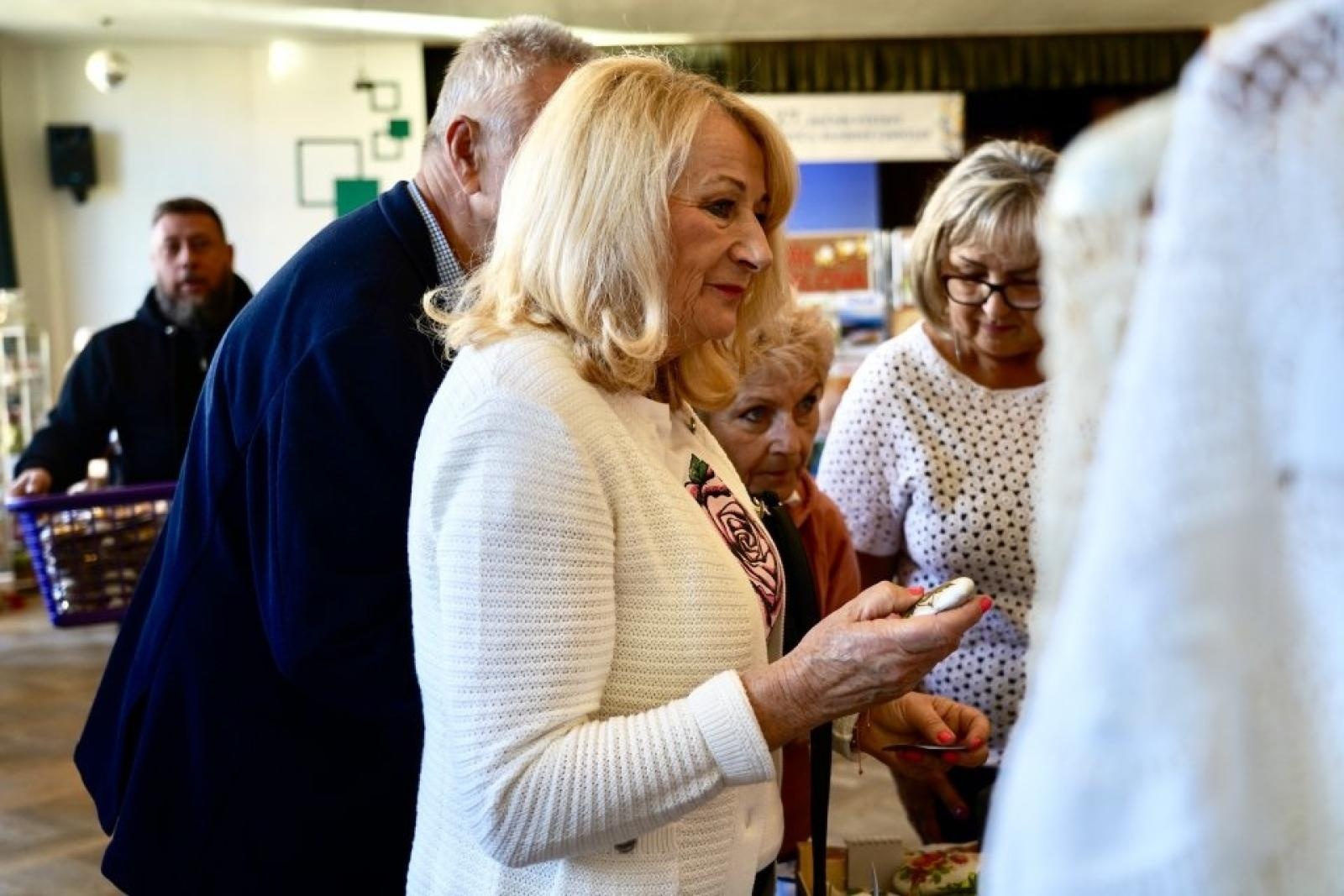 Zdjęcie w galerii na portalu naszwodzislaw.com: Rydułtowskie stowarzyszenia na Festiwalu Stowarzyszeń w Orlovej [FOTO] wiadomości z regionu