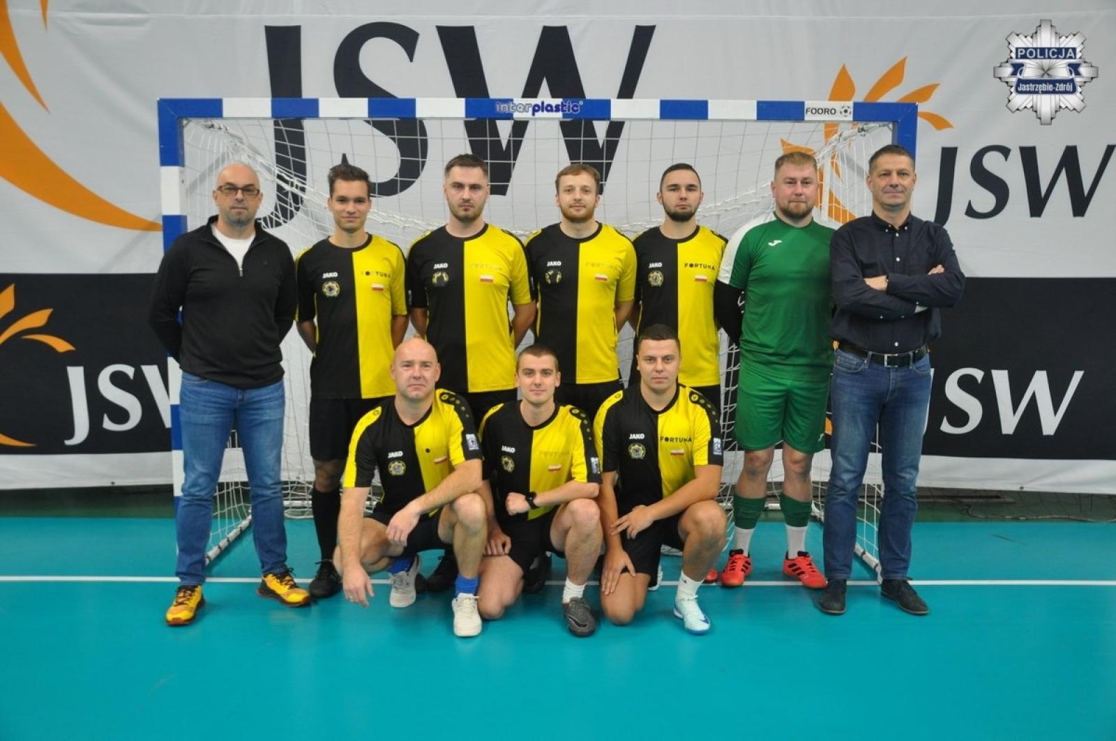Zdjęcie w galerii na portalu naszwodzislaw.com: II turniej futsalu służb mundurowych w Jastrzębiu-Zdroju wiadomości z regionu