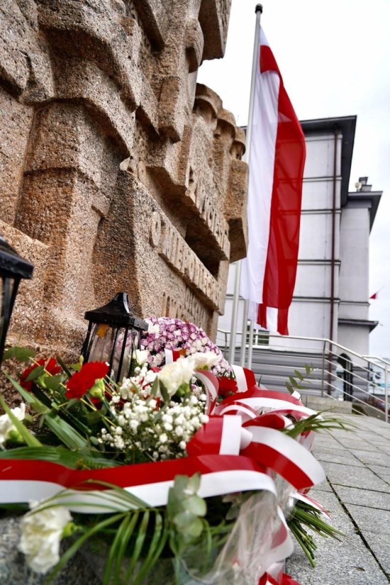 Zdjęcie w galerii na portalu naszwodzislaw.com: Miejskie obchody Święta Niepodległości w Rydułtowach [FOTO] wiadomości z regionu