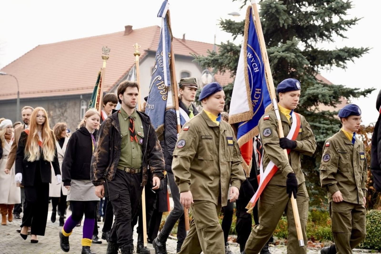 Zdjęcie w galerii na portalu naszwodzislaw.com: Miejskie obchody Święta Niepodległości w Rydułtowach [FOTO] wiadomości z regionu
