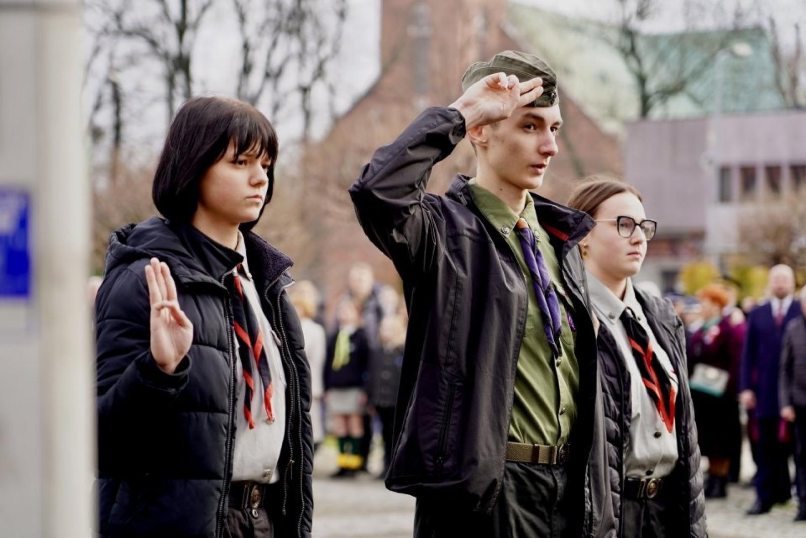 Zdjęcie w galerii na portalu naszwodzislaw.com: Miejskie obchody Święta Niepodległości w Rydułtowach [FOTO] wiadomości z regionu