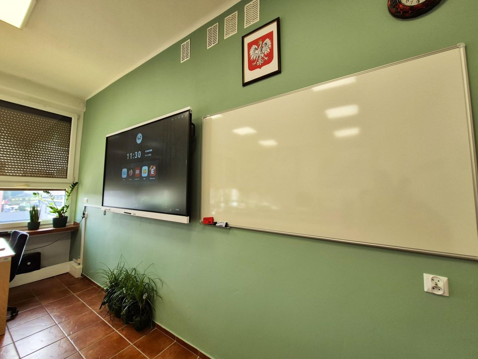 Zdjęcie w galerii na portalu naszwodzislaw.com: Dwie powiatowe szkoły mają nowoczesne Zielone Pracownie wiadomości z regionu