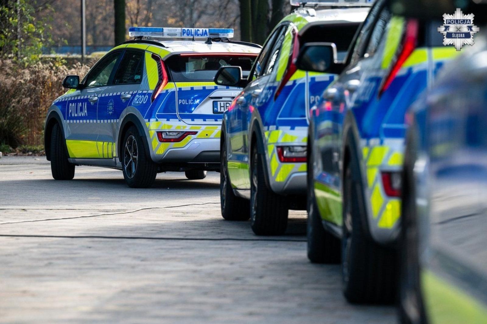 Zdjęcie w galerii na portalu naszwodzislaw.com: Nowy radiowóz zasilił flotę wodzisławskiej policji wiadomości z regionu