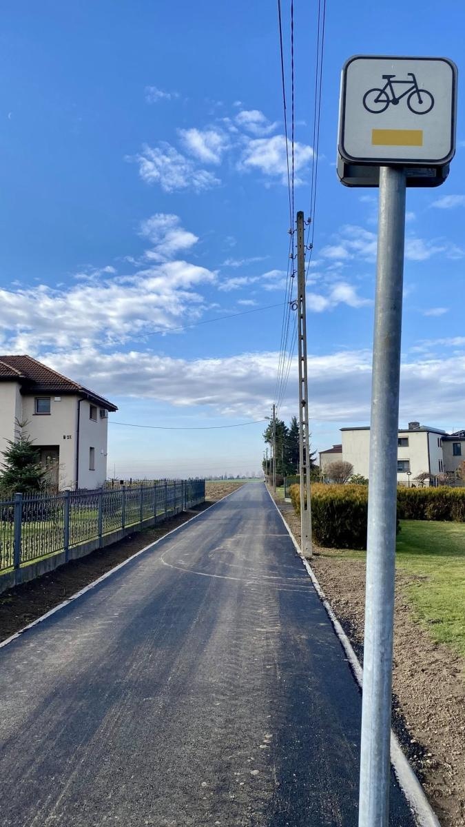 Zdjęcie w galerii na portalu naszwodzislaw.com: Pszów: Zakończono przebudowę bocznej ul. Kraszewskiego wiadomości z regionu