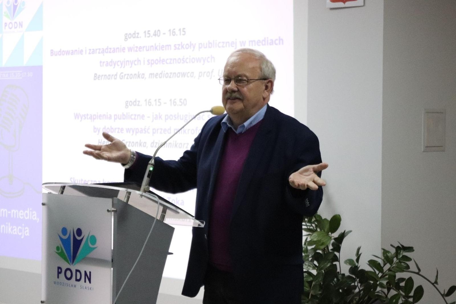 Zdjęcie w galerii na portalu naszwodzislaw.com: Edukacyjny PRzełom. Media, wizerunek, komunikacja wiadomości z regionu