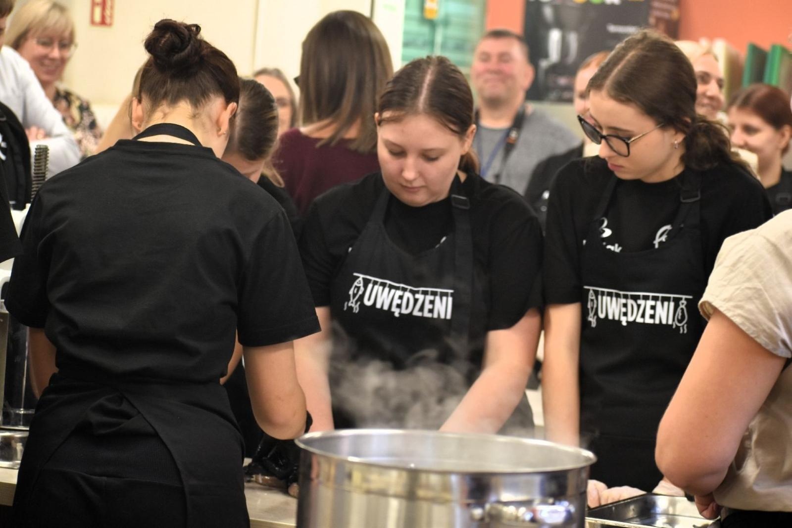 Zdjęcie w galerii na portalu naszwodzislaw.com: Kulinarne arcydzieła. Za nami Śląska Jesień Kulinarna [FOTO] wiadomości z regionu