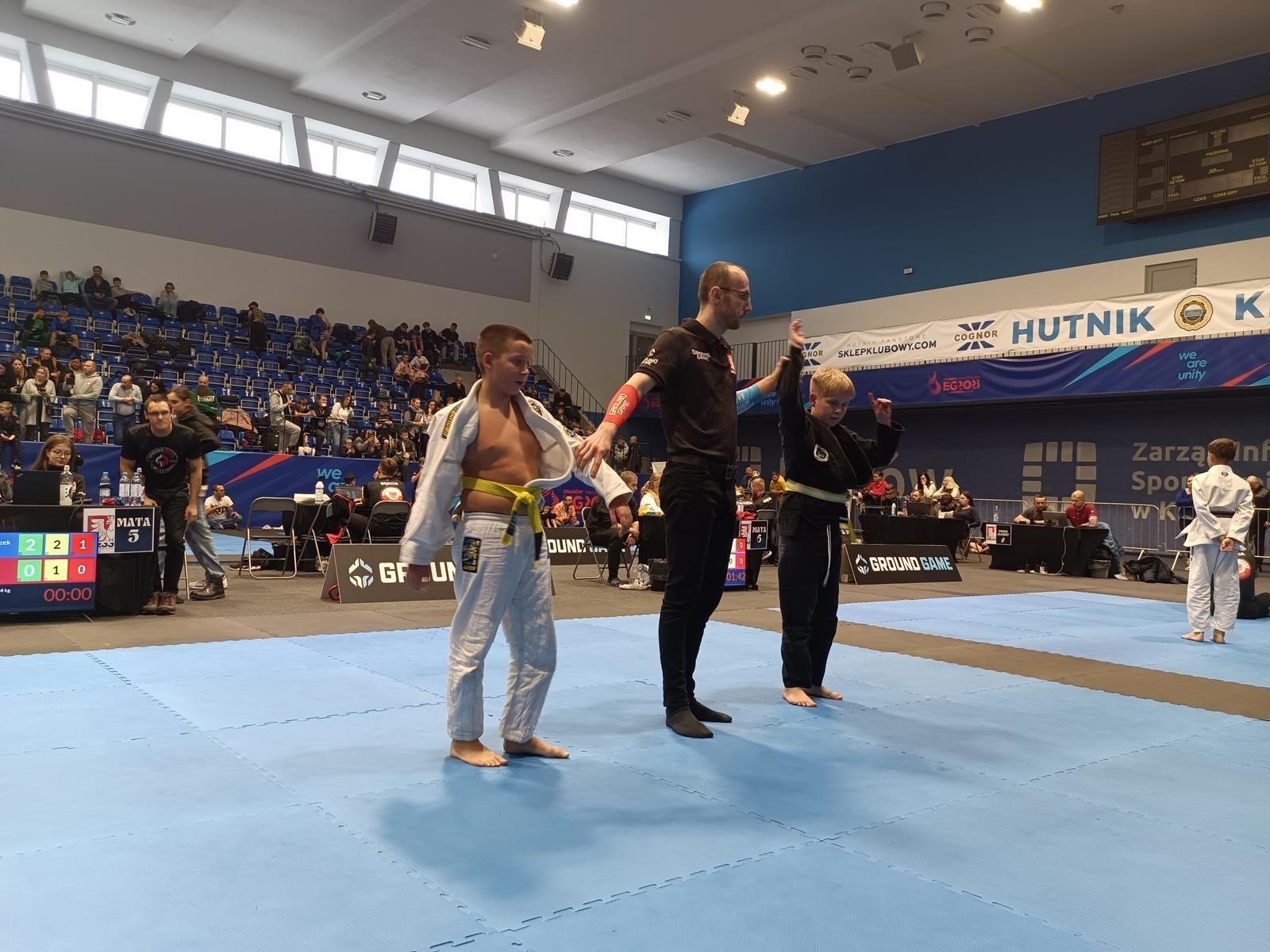 Zdjęcie w galerii na portalu naszwodzislaw.com: KS Stein Academy podbiła Kraków wiadomości z regionu