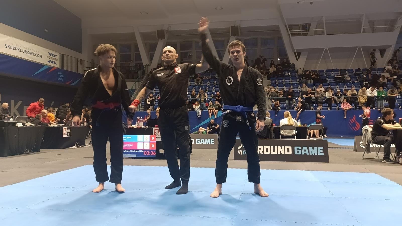 Zdjęcie w galerii na portalu naszwodzislaw.com: KS Stein Academy podbiła Kraków wiadomości z regionu