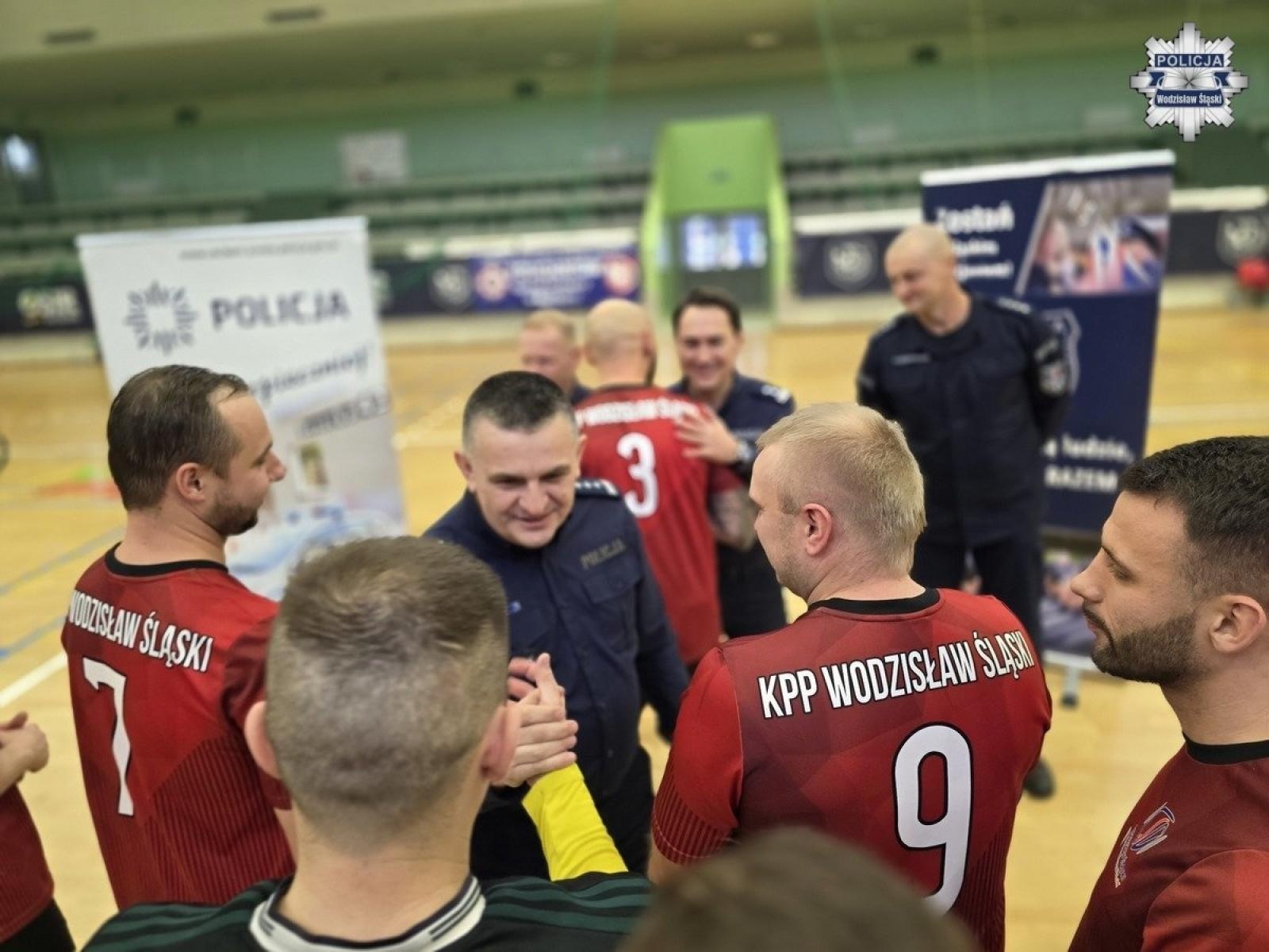 Zdjęcie w galerii na portalu naszwodzislaw.com: Mundurowi z Wodzisławia Śląskiego mistrzami Śląska wiadomości z regionu