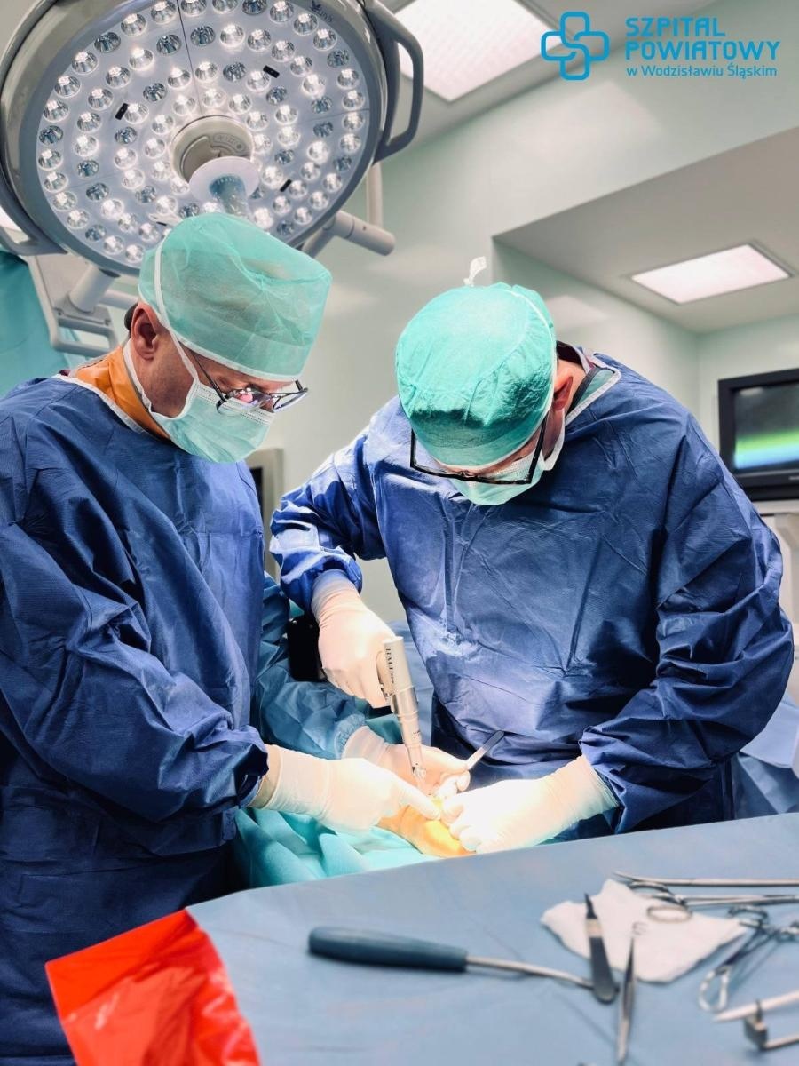 Zdjęcie w galerii na portalu naszwodzislaw.com: Nowoczesny zabieg wykonany w wodzisławskim szpitalu wiadomości z regionu