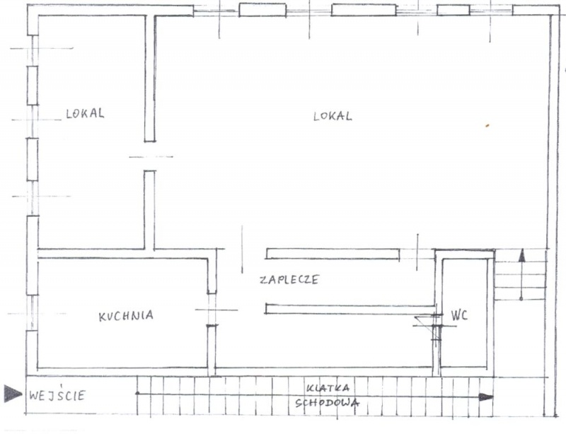 Zdjęcie w galerii na portalu naszwodzislaw.com: Ten lokal w rynku czeka na najemcę wiadomości z regionu