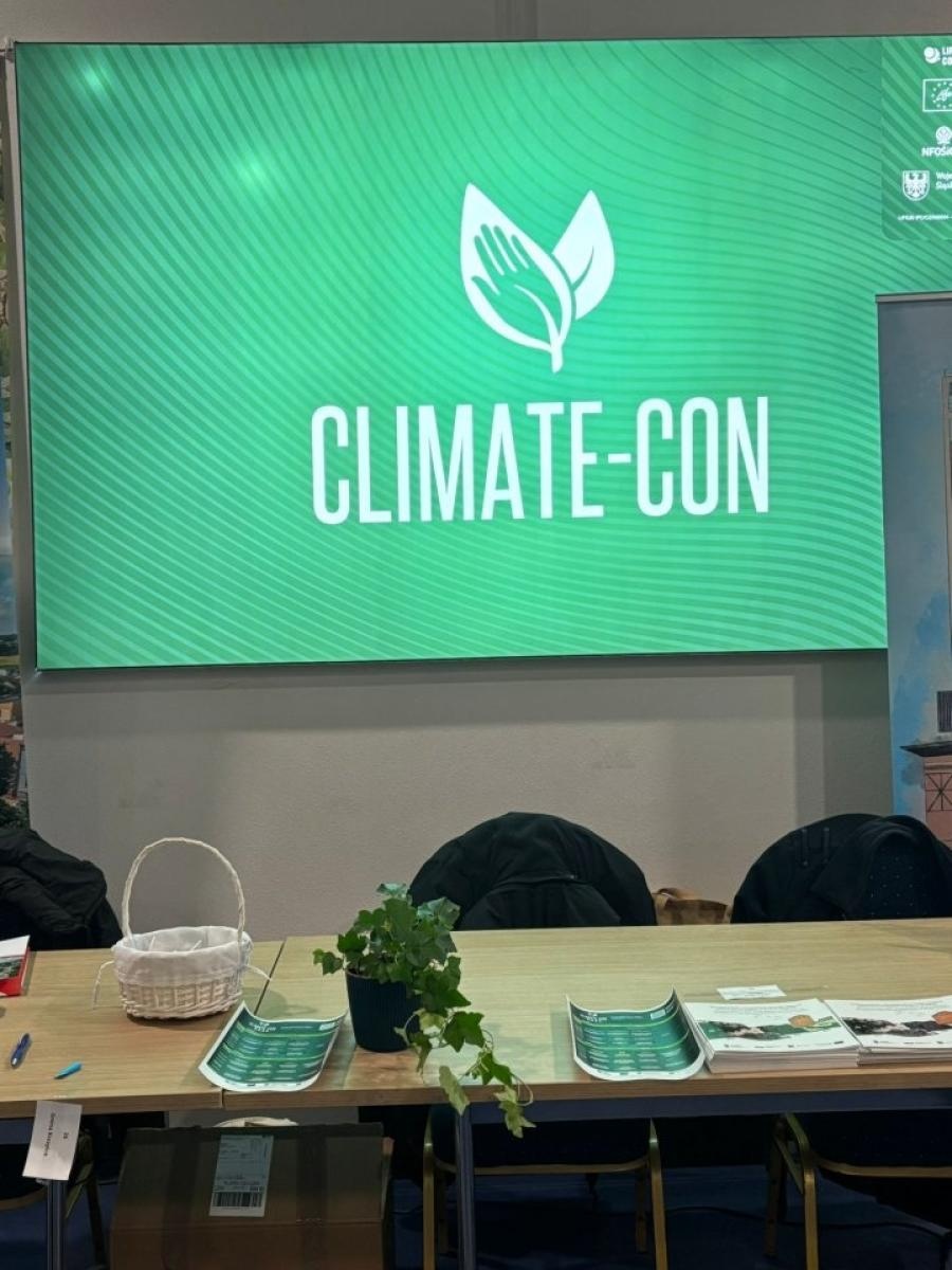 Zdjęcie w galerii na portalu naszwodzislaw.com: Climate-Con 2025. Wielki sukces rydułtowskiej młodzieży podczas finału debat oksfordzkich wiadomości z regionu