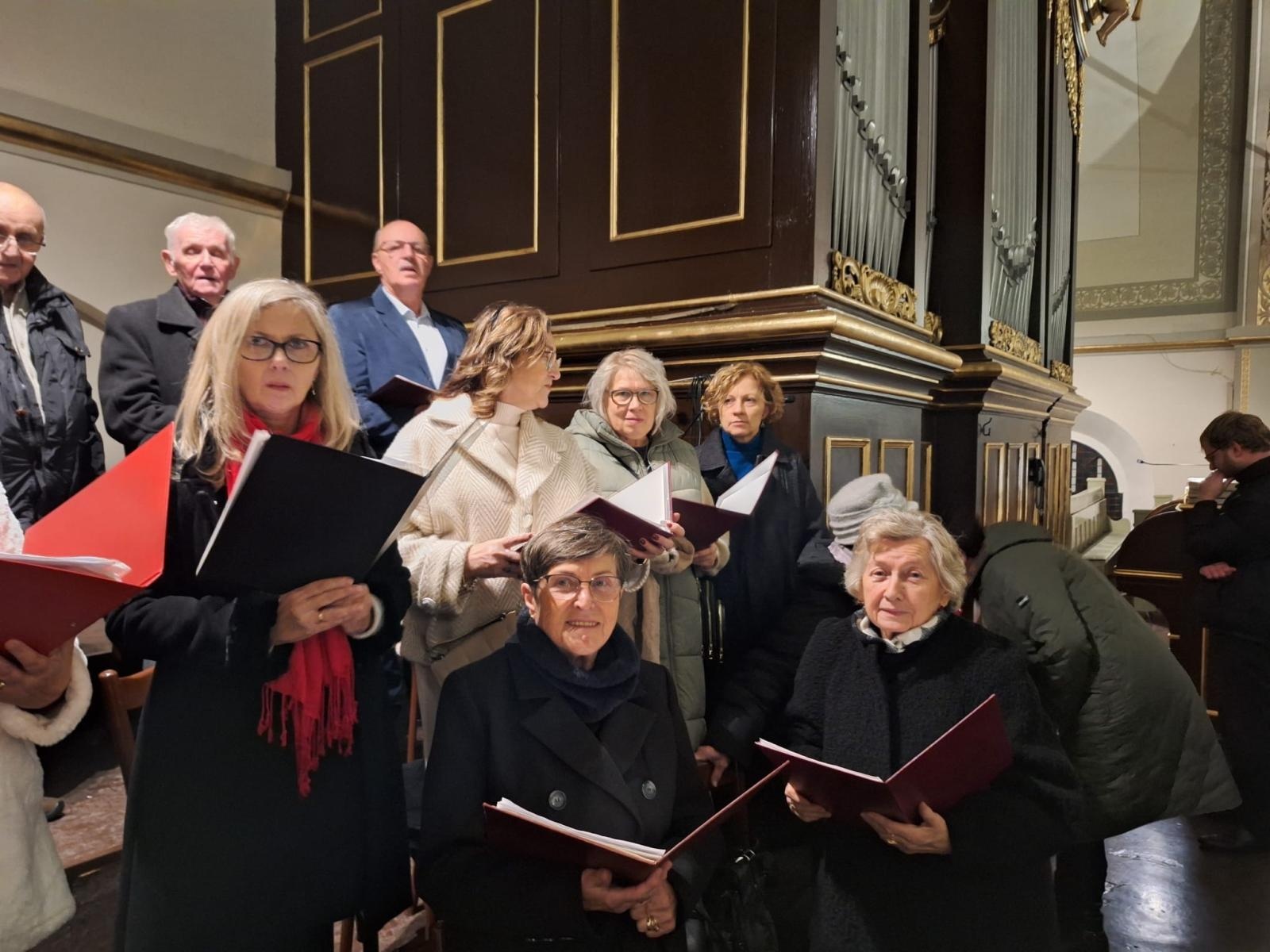 Zdjęcie w galerii na portalu naszwodzislaw.com: Dni Cecyliańskie z udziałem Chóru Jadwiga wiadomości z regionu