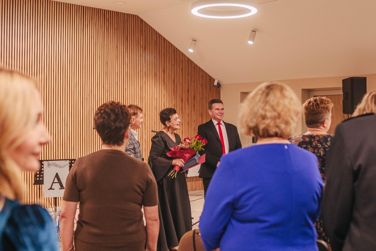 Zdjęcie w galerii na portalu naszwodzislaw.com: Gogołowa: Zespół wokalny Adagio świętował jubileusz 10-lecia [FOTO] wiadomości z regionu