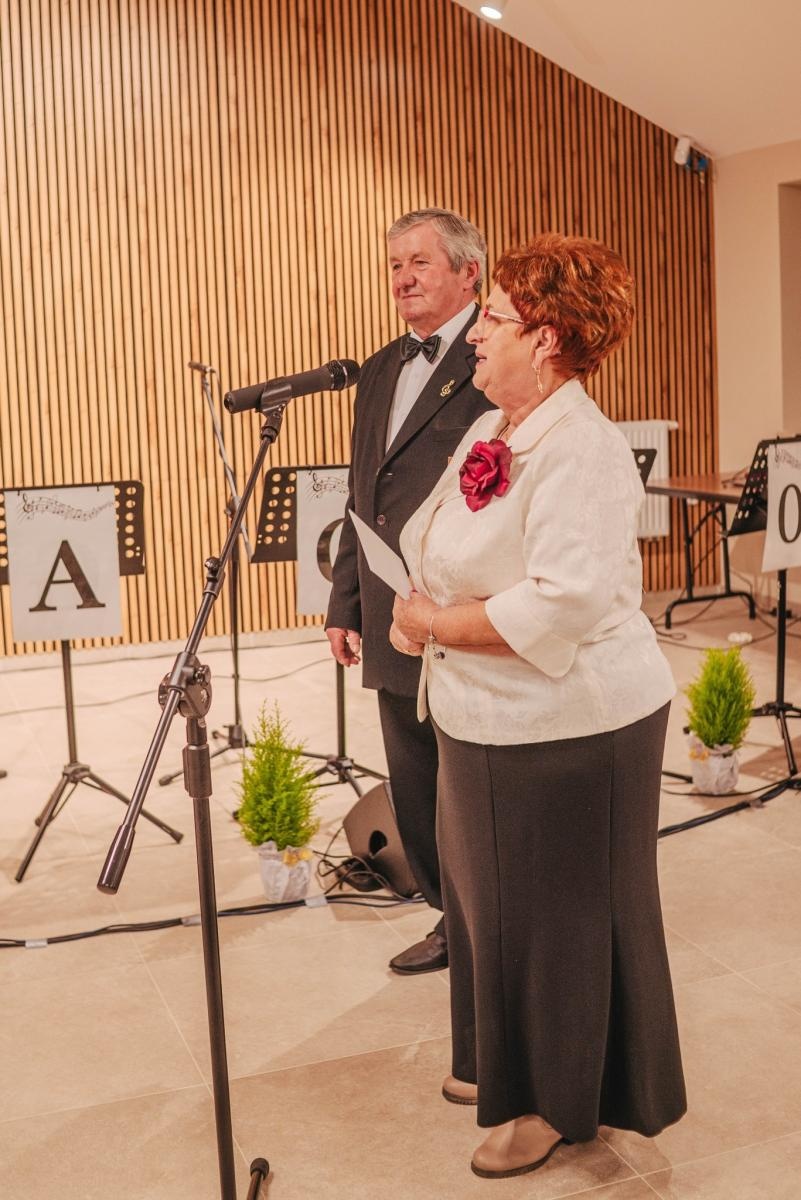 Zdjęcie w galerii na portalu naszwodzislaw.com: Gogołowa: Zespół wokalny Adagio świętował jubileusz 10-lecia [FOTO] wiadomości z regionu