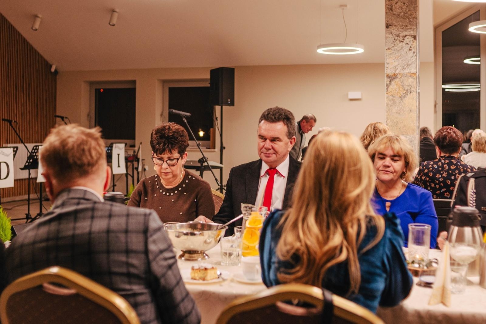 Zdjęcie w galerii na portalu naszwodzislaw.com: Gogołowa: Zespół wokalny Adagio świętował jubileusz 10-lecia [FOTO] wiadomości z regionu