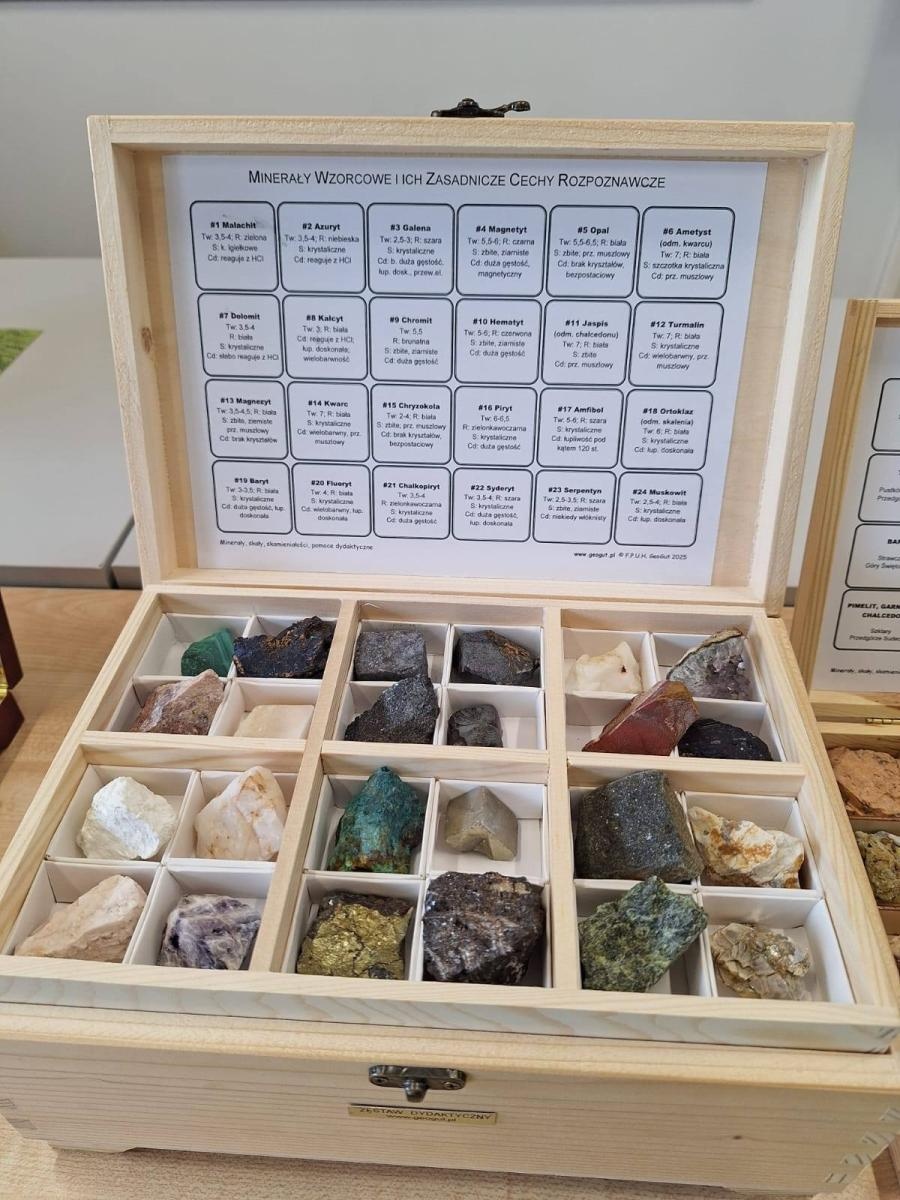 Zdjęcie w galerii na portalu naszwodzislaw.com: W szkole w Mszanie otwarto nową Zieloną Pracownie [FOTO] wiadomości z regionu