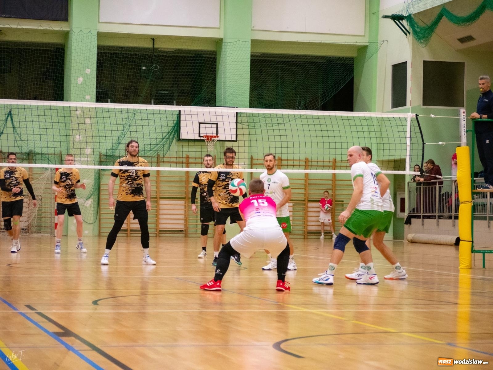 Zdjęcie w galerii na portalu naszwodzislaw.com: Siatkówka. Górnik Radlin ponownie lepszy [FOTO] wiadomości z regionu