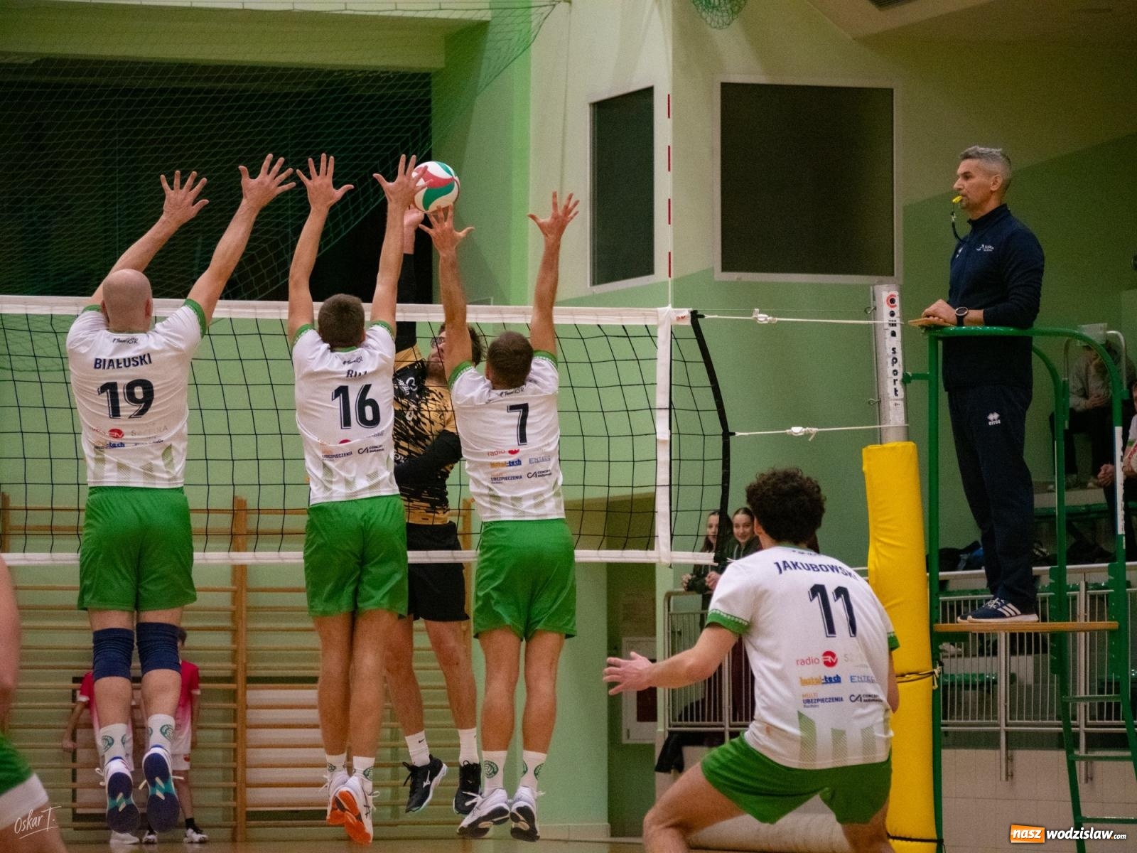 Zdjęcie w galerii na portalu naszwodzislaw.com: Siatkówka. Górnik Radlin ponownie lepszy [FOTO] wiadomości z regionu