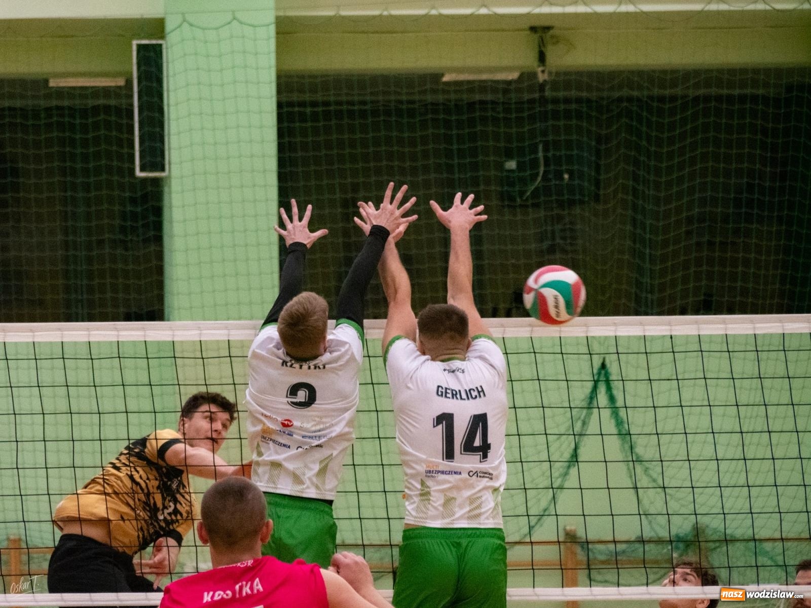 Zdjęcie w galerii na portalu naszwodzislaw.com: Siatkówka. Górnik Radlin ponownie lepszy [FOTO] wiadomości z regionu