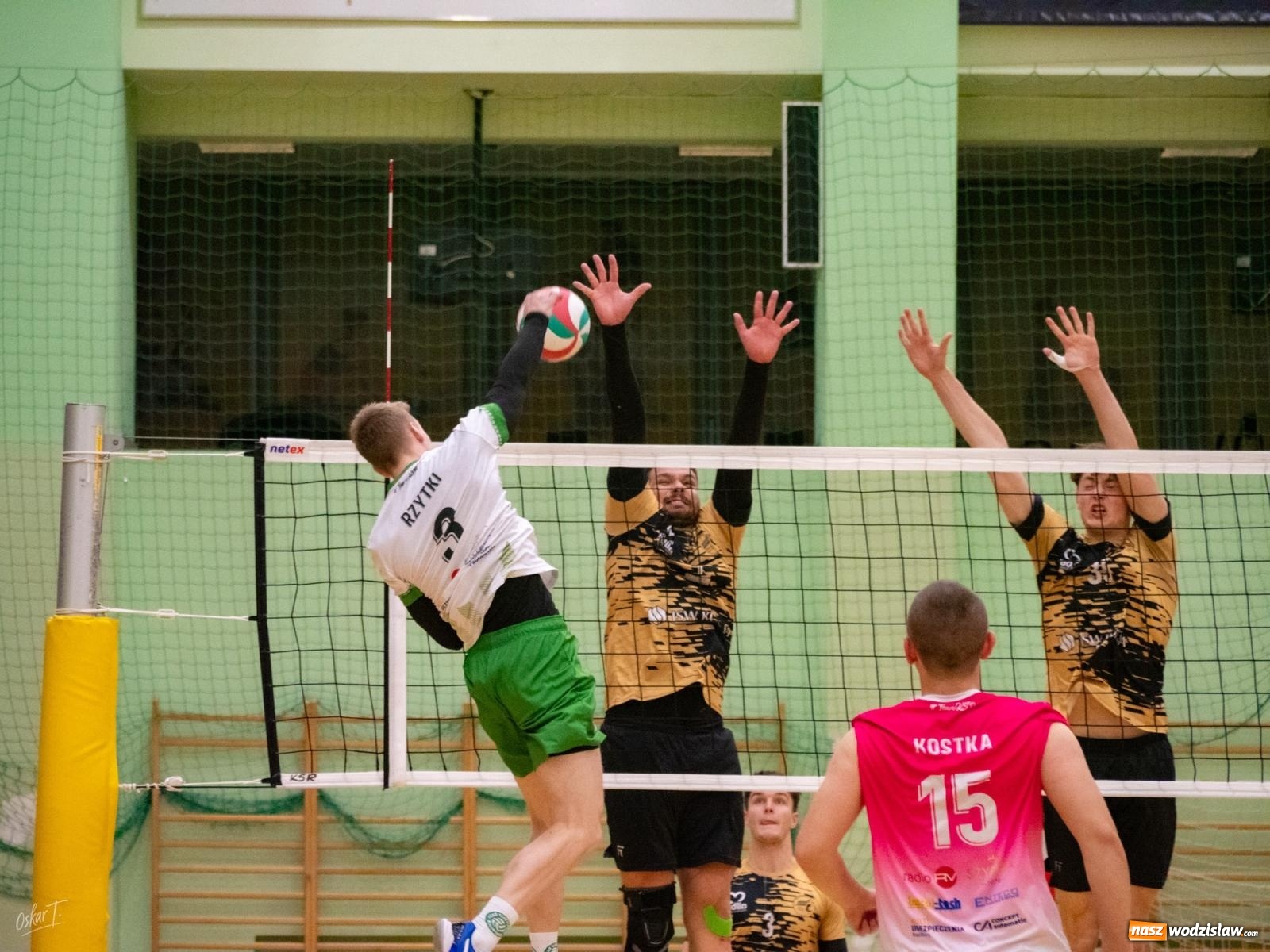 Zdjęcie w galerii na portalu naszwodzislaw.com: Siatkówka. Górnik Radlin ponownie lepszy [FOTO] wiadomości z regionu