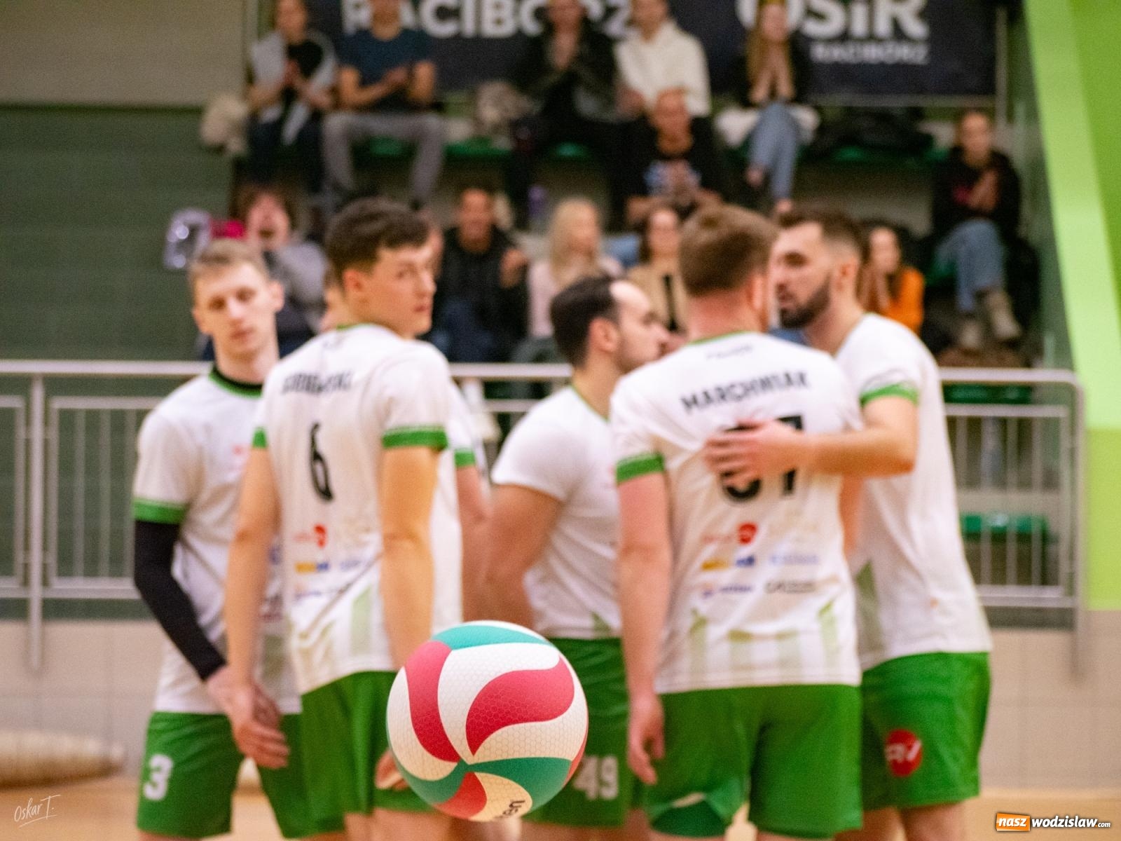 Zdjęcie w galerii na portalu naszwodzislaw.com: Siatkówka. Górnik Radlin ponownie lepszy [FOTO] wiadomości z regionu