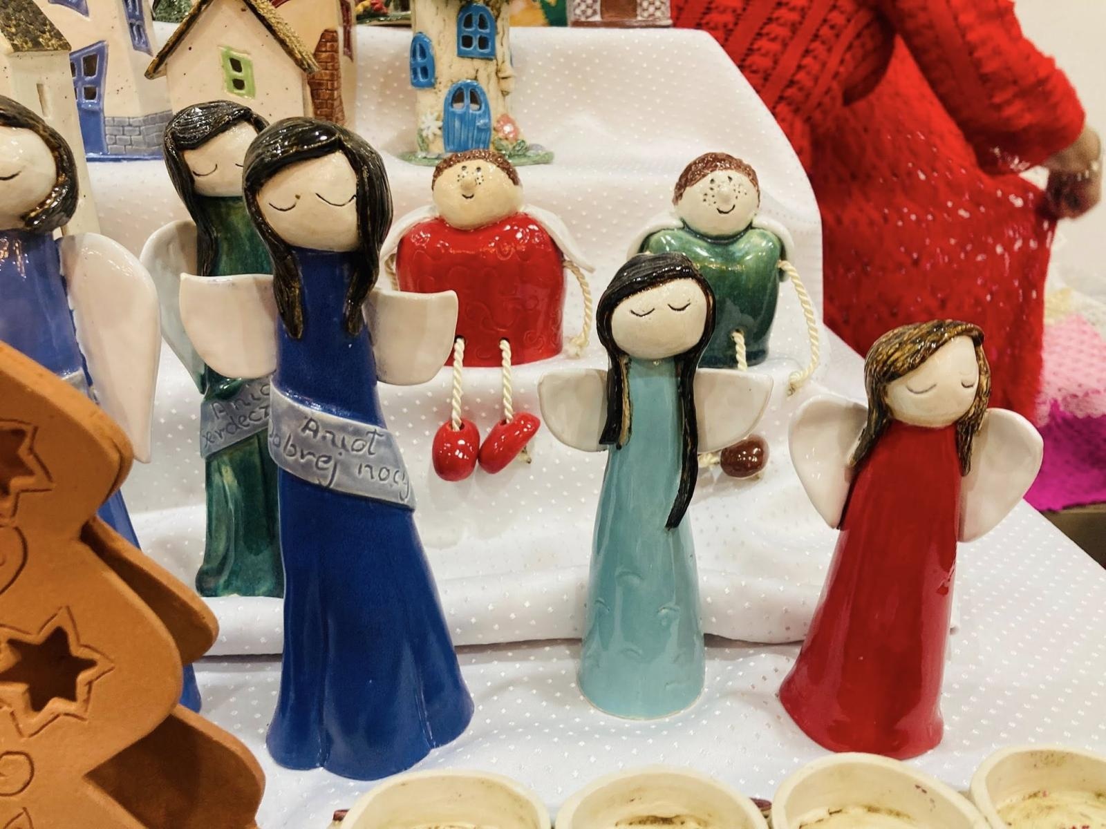 Zdjęcie w galerii na portalu naszwodzislaw.com: Miód, świece i atrakcje. Jarmark Pszczeli w Gorzycach za nami  wiadomości z regionu