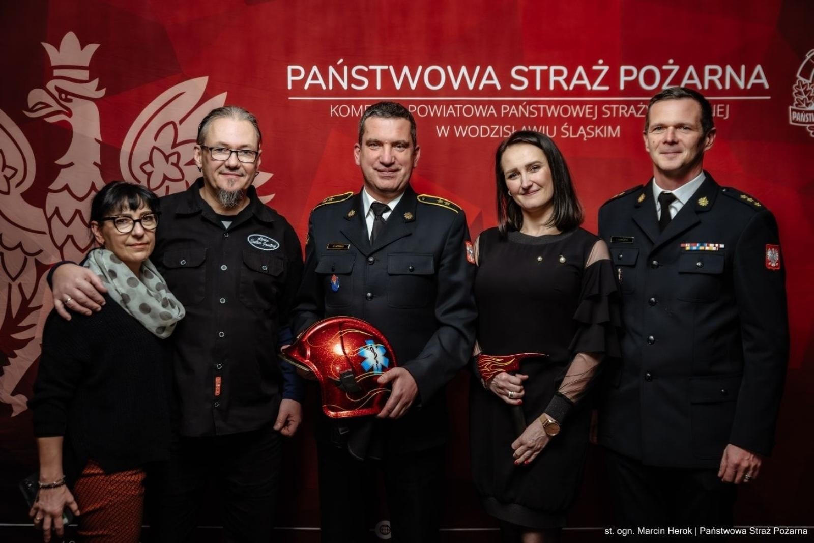 Zdjęcie w galerii na portalu naszwodzislaw.com: Trzydziestolecie Krajowego Systemu Ratowniczo-Gaśniczego w Powiecie Wodzisławskim. Uroczyste obchody i podsumowanie dorobku wiadomości z regionu