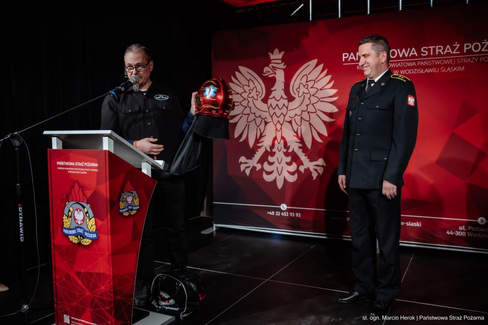 Zdjęcie w galerii na portalu naszwodzislaw.com: Trzydziestolecie Krajowego Systemu Ratowniczo-Gaśniczego w Powiecie Wodzisławskim. Uroczyste obchody i podsumowanie dorobku wiadomości z regionu