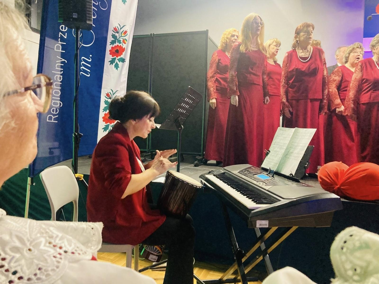 Zdjęcie w galerii na portalu naszwodzislaw.com: Pielęgnowanie dziedzictwa Górnego Śląska: Gala Regionalnego Przeglądu Twórczości Ludowej im. Ireny Sauer w Turzy Śląskiej wiadomości z regionu