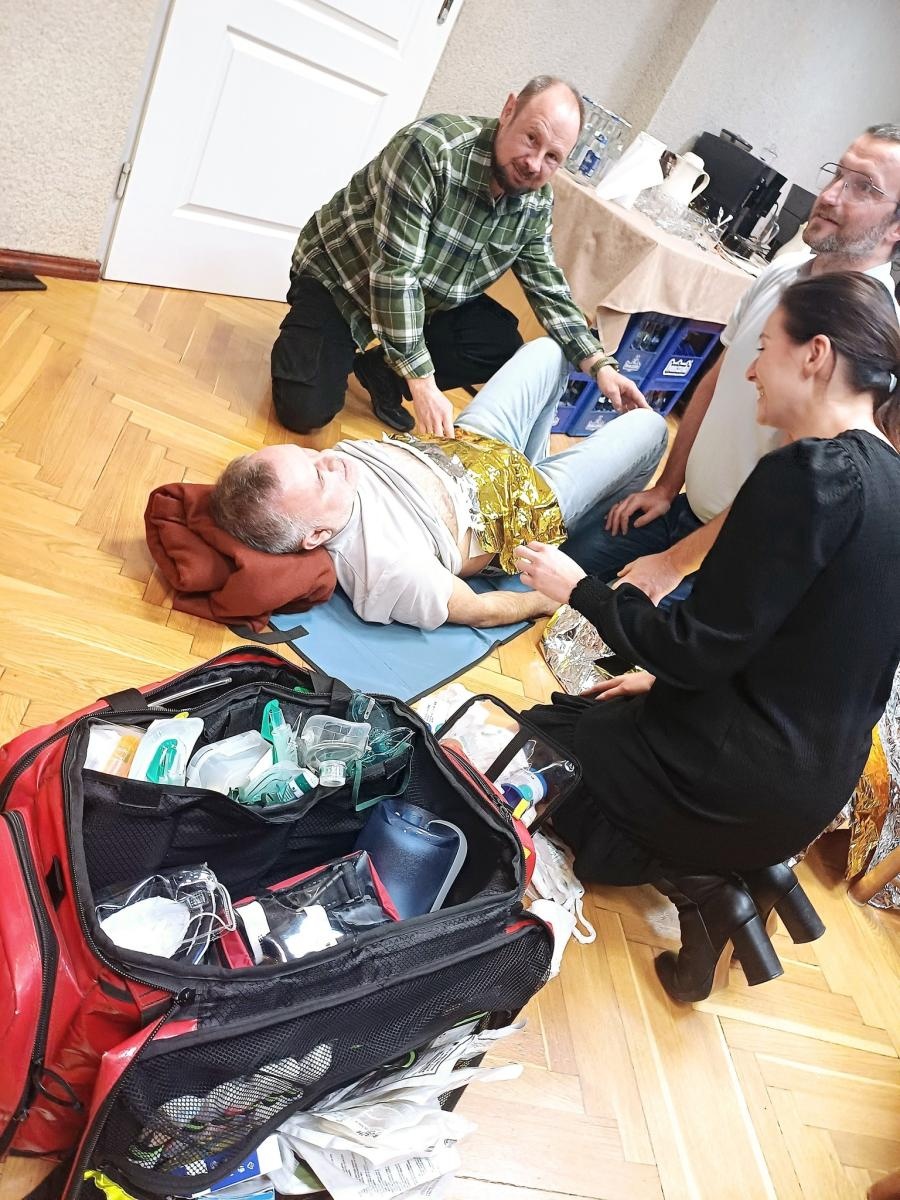 Zdjęcie w galerii na portalu naszwodzislaw.com: Gmina Godów: Urzędnicy zakończyli kurs pierwszej pomocy wiadomości z regionu