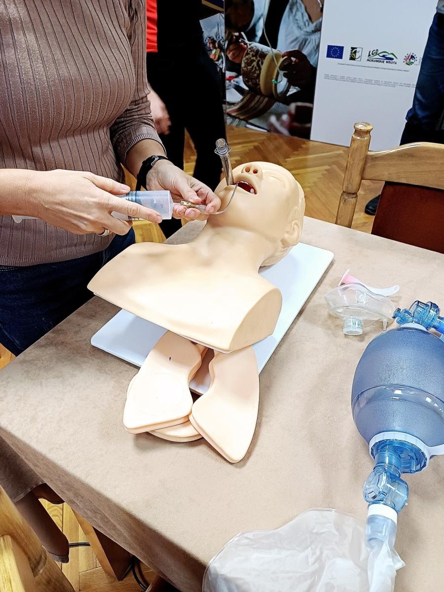 Zdjęcie w galerii na portalu naszwodzislaw.com: Gmina Godów: Urzędnicy zakończyli kurs pierwszej pomocy wiadomości z regionu