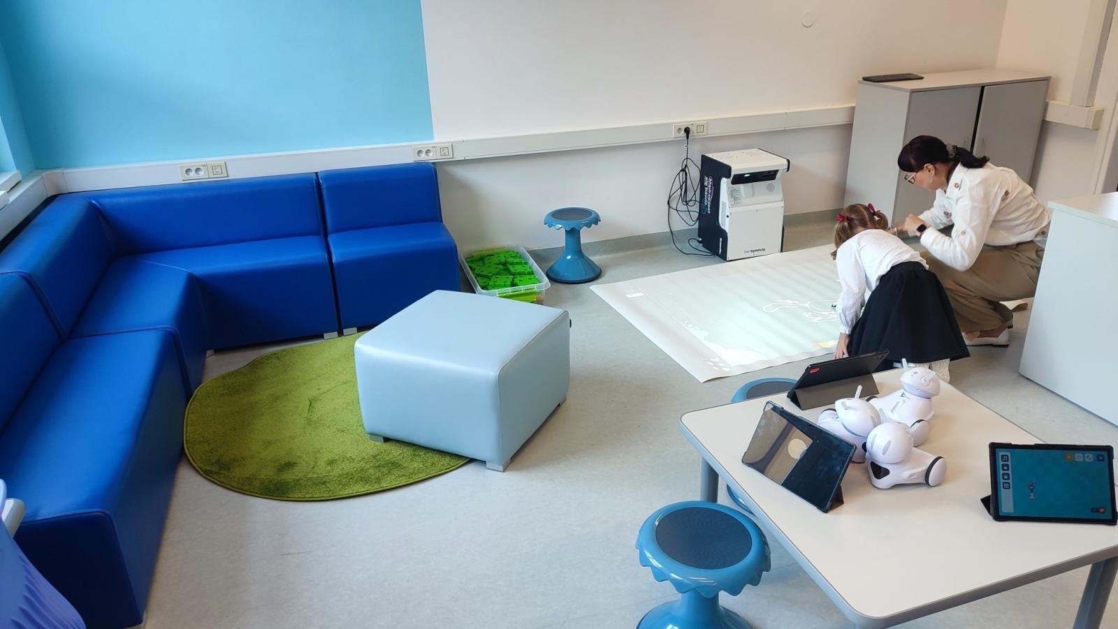 Zdjęcie w galerii na portalu naszwodzislaw.com: Nowa pracownia robotyki i programowania w Szkole Podstawowej nr 1 w Wodzisławiu Śląskim wiadomości z regionu