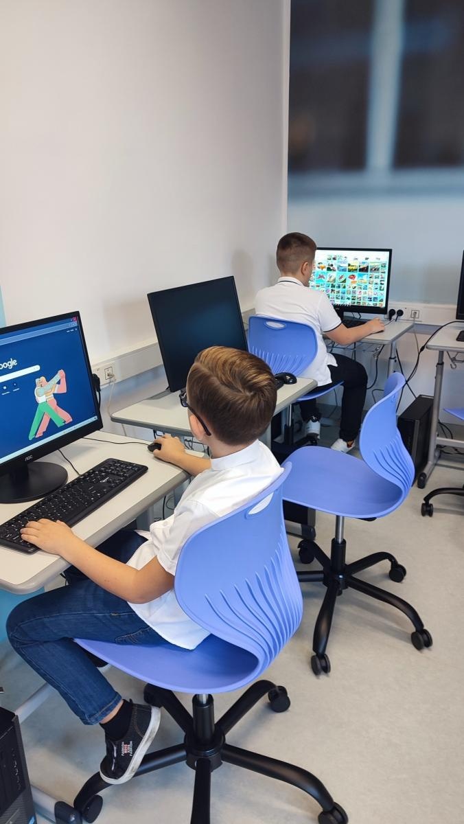 Zdjęcie w galerii na portalu naszwodzislaw.com: Nowa pracownia robotyki i programowania w Szkole Podstawowej nr 1 w Wodzisławiu Śląskim wiadomości z regionu