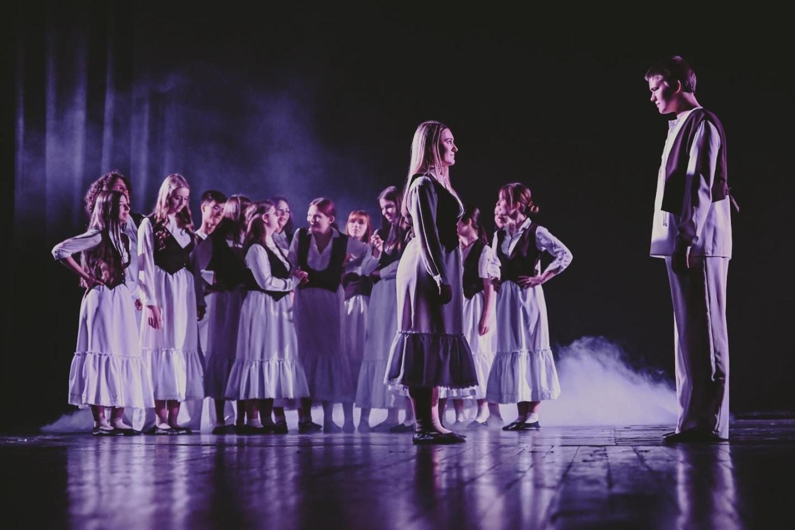 Zdjęcie w galerii na portalu naszwodzislaw.com: Festiwal teatralny FARA w Chorzowie zwyciężył Teatr Szydełko i Teatr Szydło wiadomości z regionu