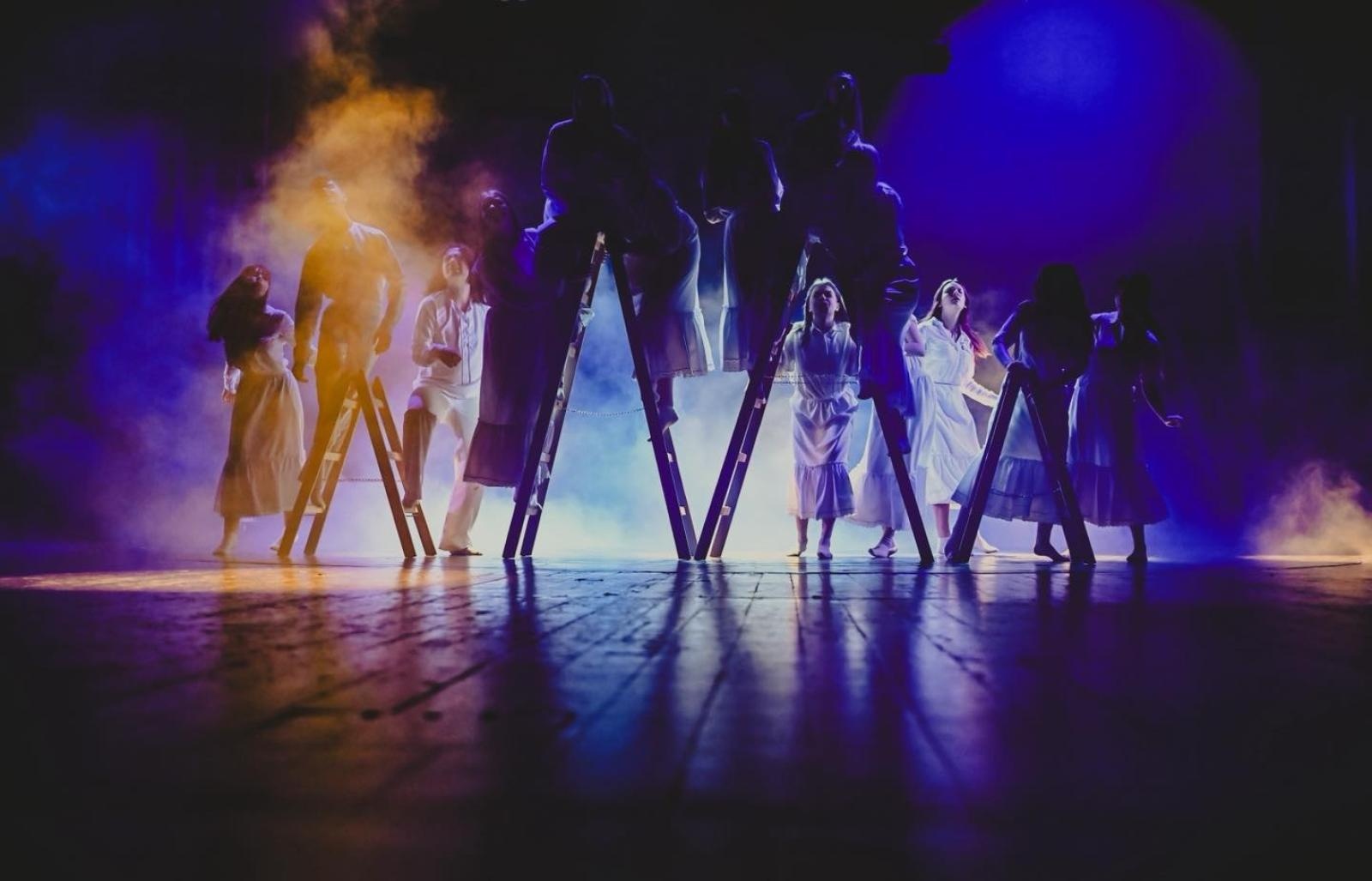 Zdjęcie w galerii na portalu naszwodzislaw.com: Festiwal teatralny FARA w Chorzowie zwyciężył Teatr Szydełko i Teatr Szydło wiadomości z regionu