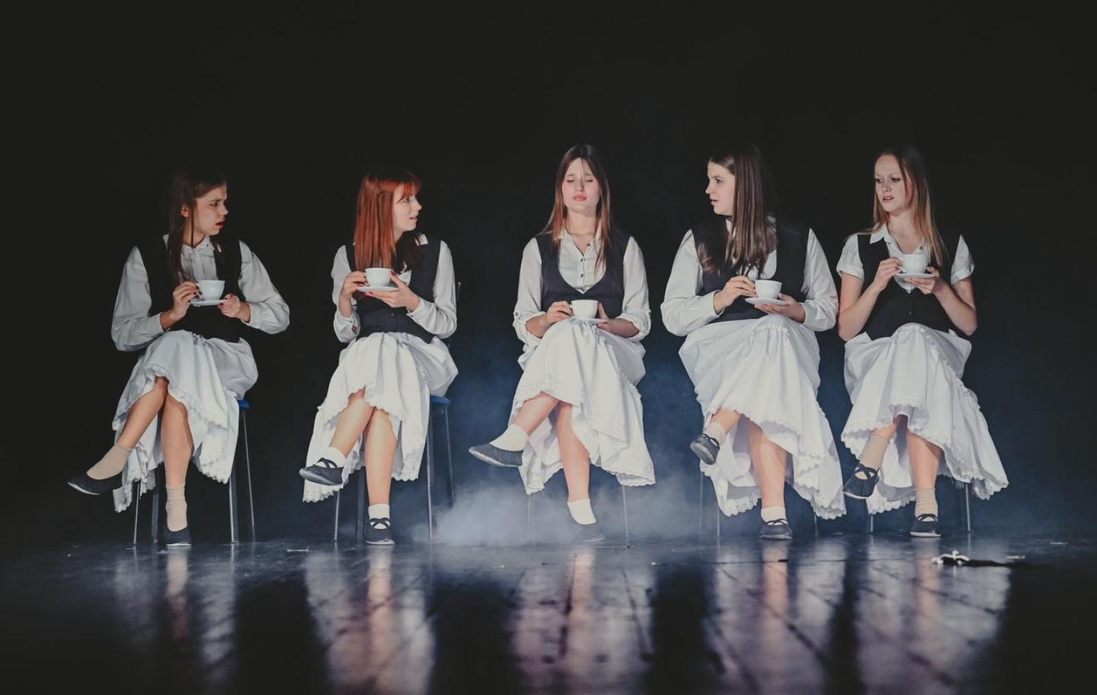 Zdjęcie w galerii na portalu naszwodzislaw.com: Festiwal teatralny FARA w Chorzowie zwyciężył Teatr Szydełko i Teatr Szydło wiadomości z regionu