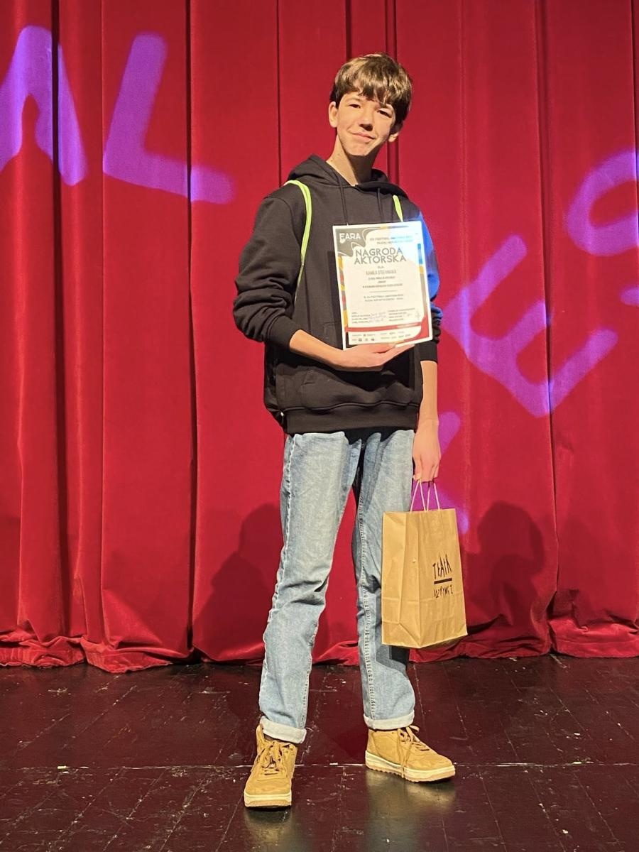 Zdjęcie w galerii na portalu naszwodzislaw.com: Festiwal teatralny FARA w Chorzowie zwyciężył Teatr Szydełko i Teatr Szydło wiadomości z regionu