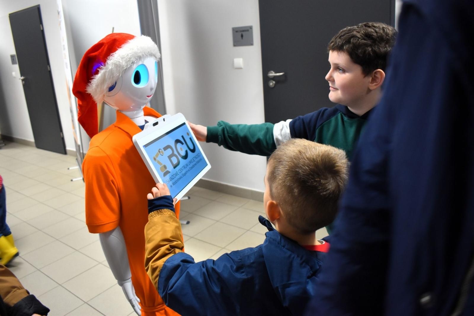 Zdjęcie w galerii na portalu naszwodzislaw.com: Barbórkowe zwiedzanie sztolni w nowoczesnym wydaniu [FOTO] wiadomości z regionu