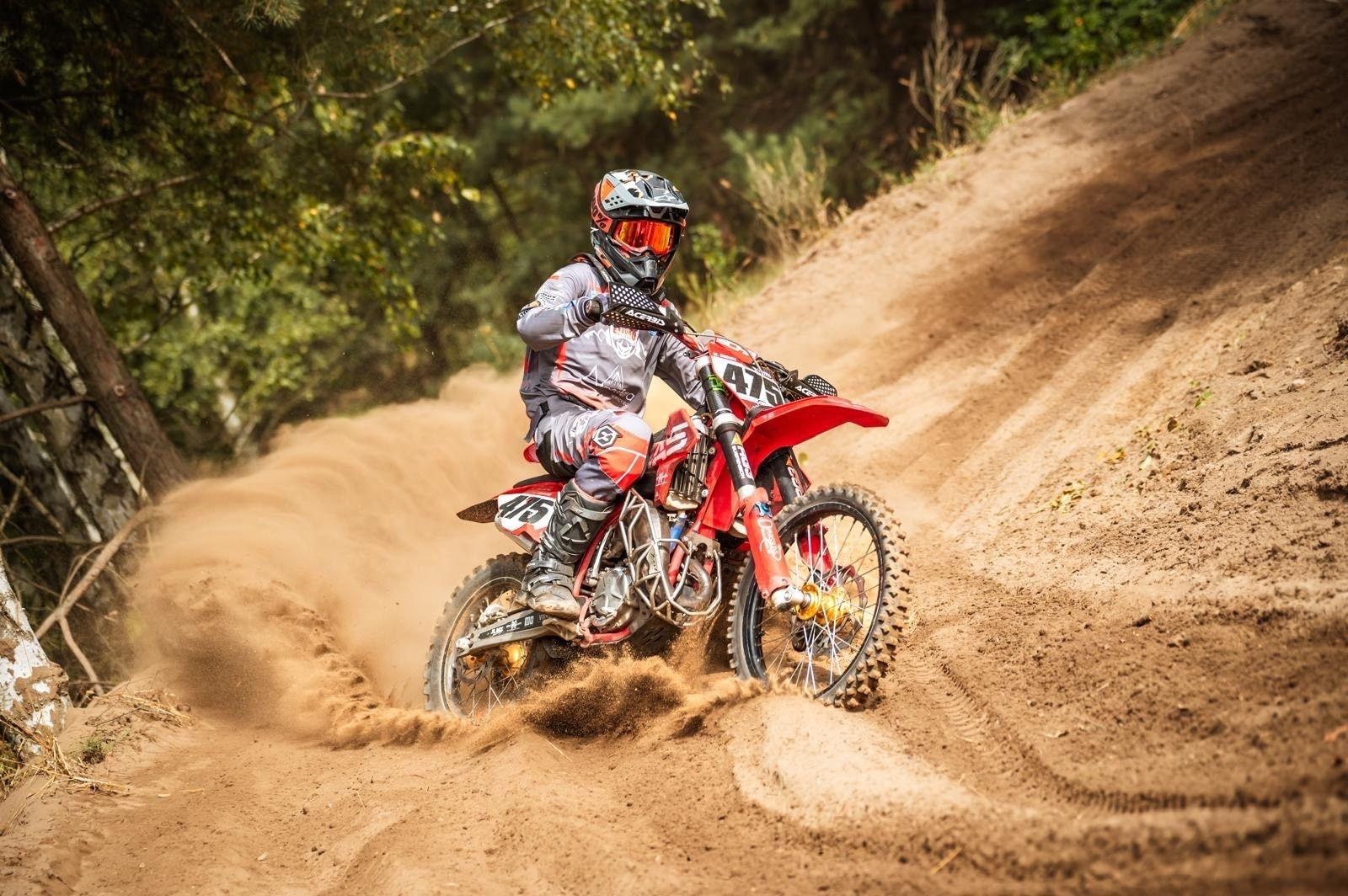 Zdjęcie w galerii na portalu naszwodzislaw.com: 15-latek z Gołkowic na arenie międzynarodowej. Dawid Sitek wystąpi podczas Mistrzostw Świata w Superenduro wiadomości z regionu