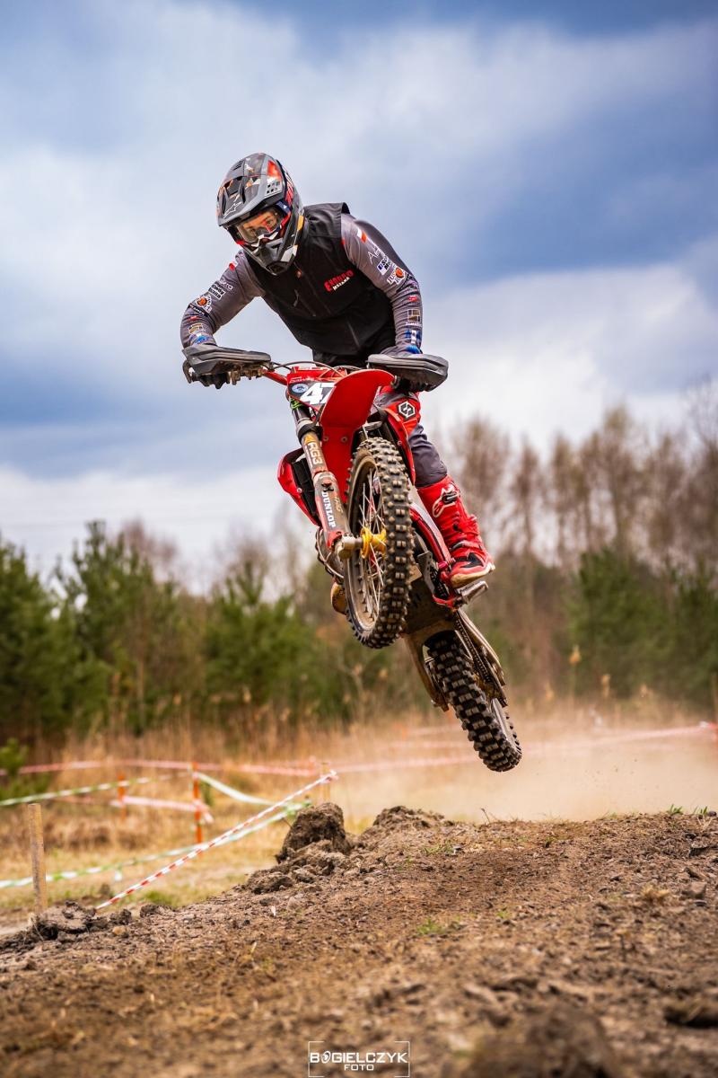 Zdjęcie w galerii na portalu naszwodzislaw.com: 15-latek z Gołkowic na arenie międzynarodowej. Dawid Sitek wystąpi podczas Mistrzostw Świata w Superenduro wiadomości z regionu