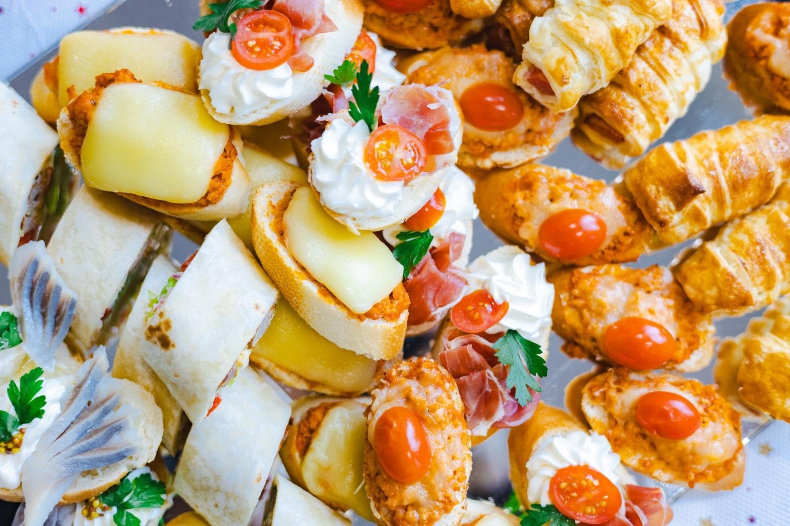 Zdjęcie w galerii na portalu naszwodzislaw.com: Podarujmy sobie gwiazdkę. Świąteczne spotkanie integracyjne w Wodzisławiu Śląskim [FOTO] wiadomości z regionu