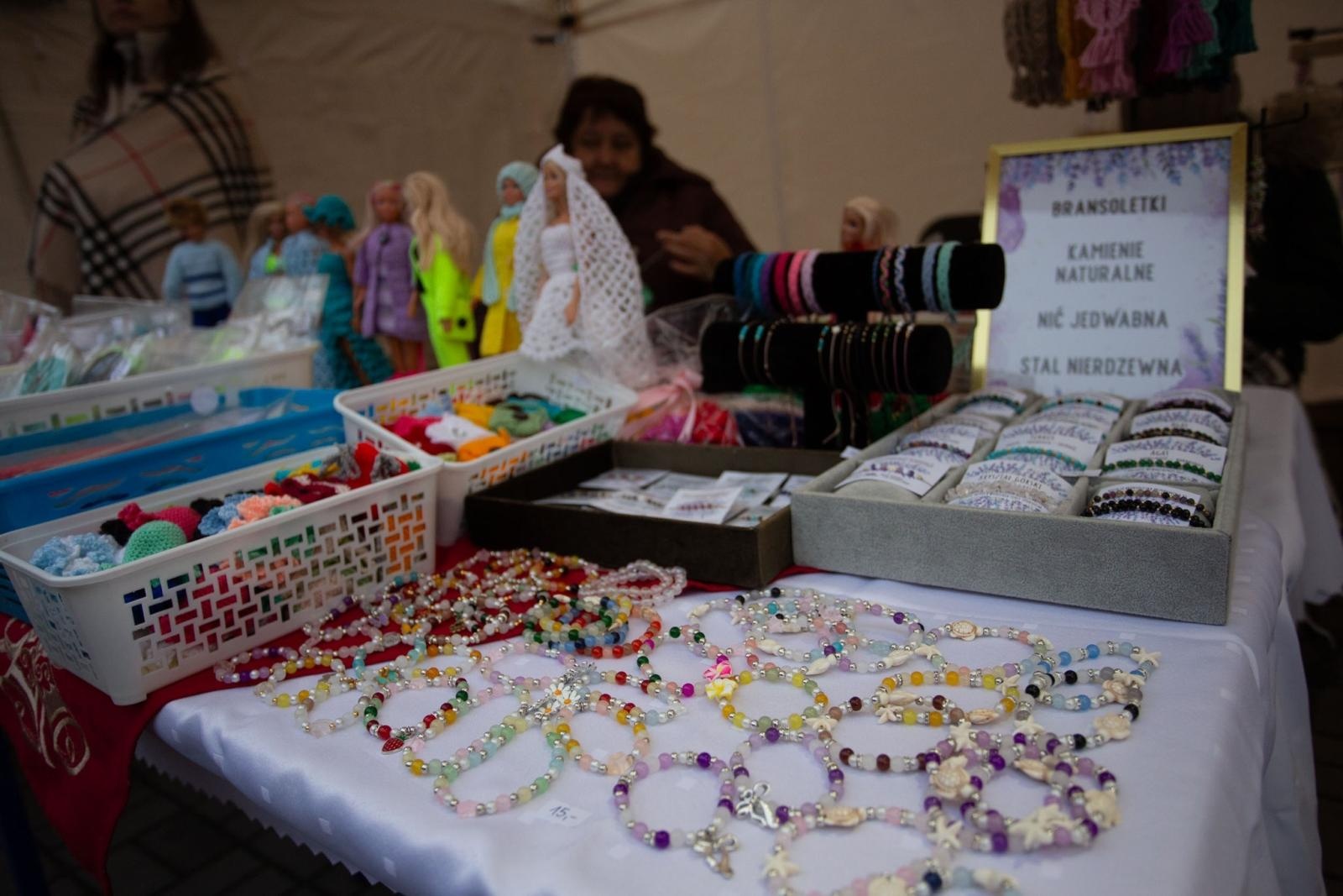 Zdjęcie w galerii na portalu naszwodzislaw.com: Ruszył Jarmark Świąteczny w Radlinie [FOTO] wiadomości z regionu