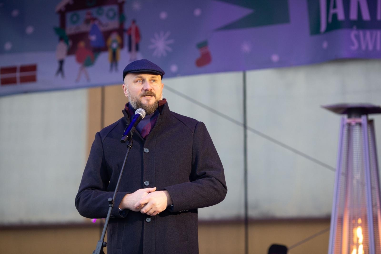 Zdjęcie w galerii na portalu naszwodzislaw.com: Ruszył Jarmark Świąteczny w Radlinie [FOTO] wiadomości z regionu