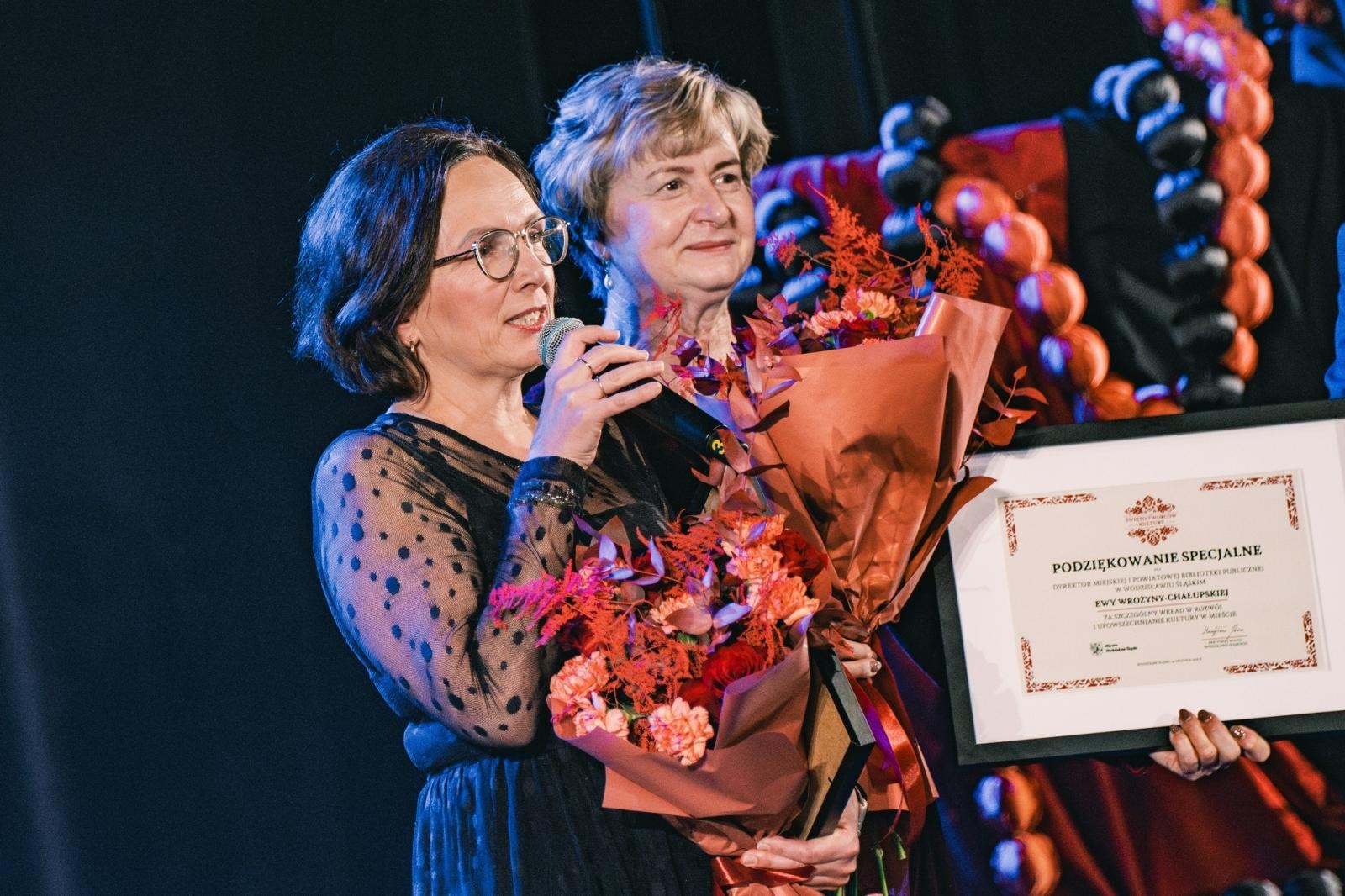 Zdjęcie w galerii na portalu naszwodzislaw.com: Artyści z WCK nagrodzeni na Gali Twórców Kultury Miasta Wodzisław Śląski wiadomości z regionu