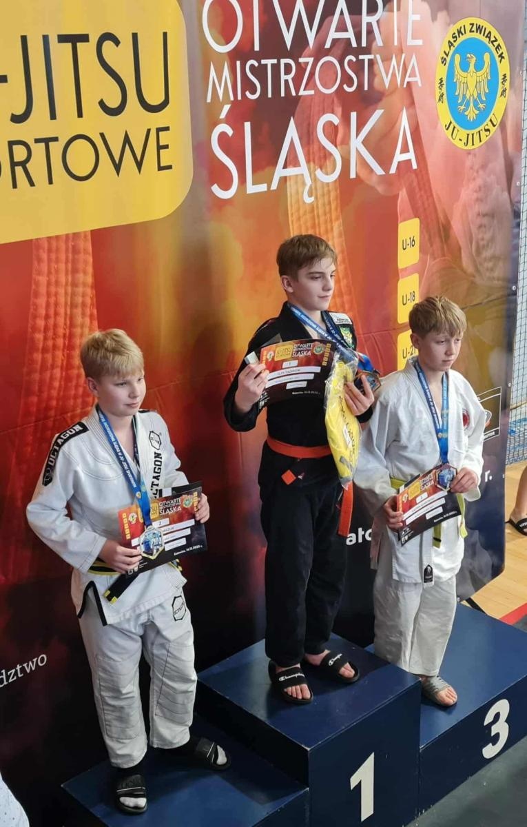 Zdjęcie w galerii na portalu naszwodzislaw.com: Mistrzostwa Śląska w jujitsu. Świetne wyniki zawodników Akademii Top Team wiadomości z regionu